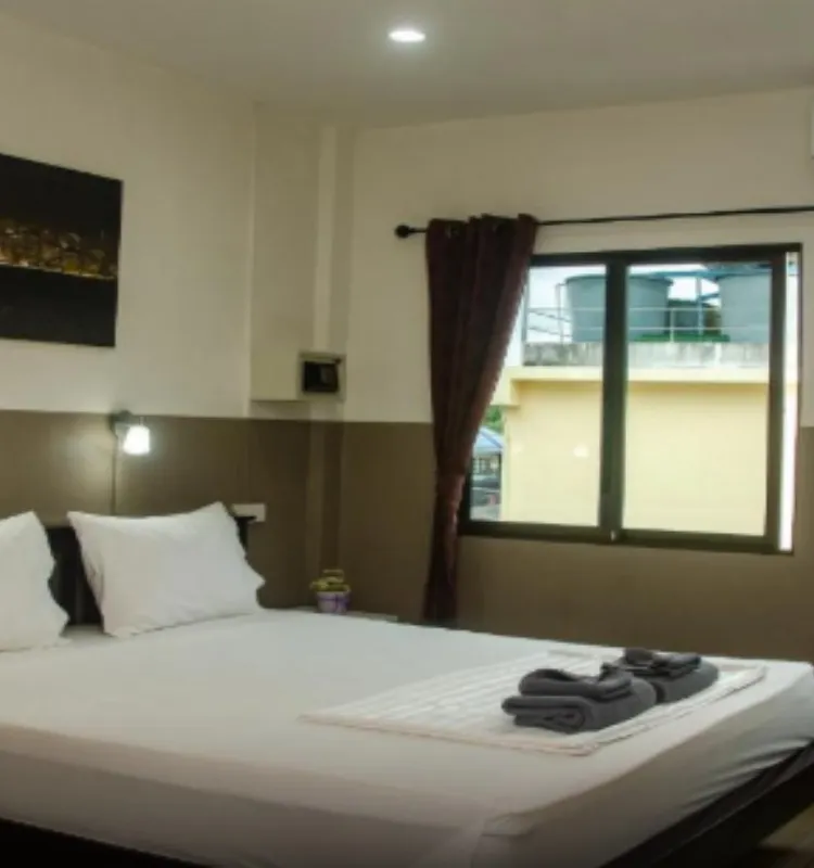 ห้องสแตนดาร์ด เตียงใหญ่ 1 เตียง