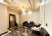 Minquan 0370 City Hotel - Bãi đậu xe