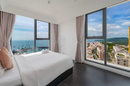 2 bedroom sea view & firework