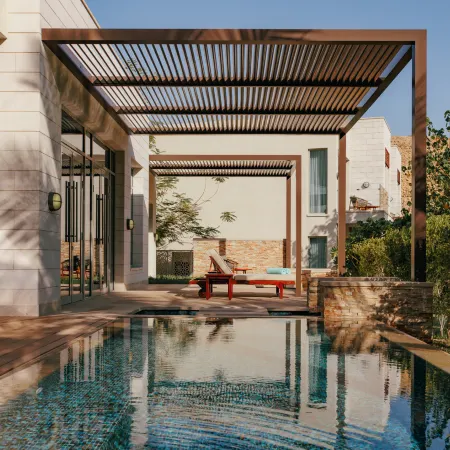 Jumeirah Muscat Bay Отели рядом с достопримечательностью «Qantab Beach»