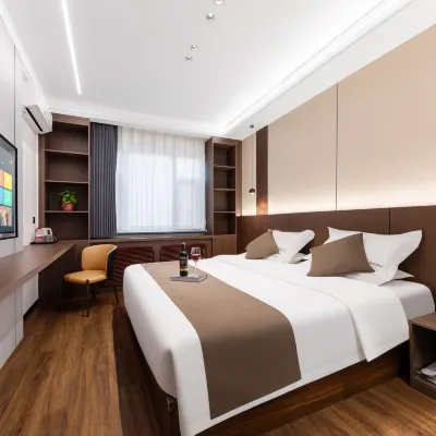 Beiwei Time Hotel (Datong Ancient City Wuding Gate) Hotels near Datong Railway Station