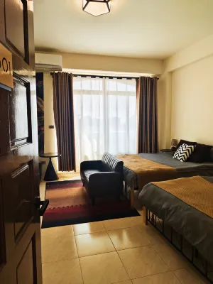 拾己微光輕旅
