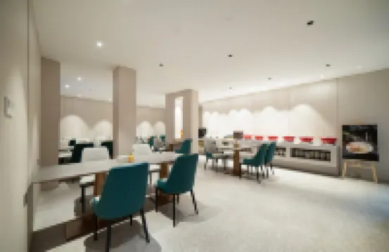 Urba S Hotel (Fuzhou SanFangQiXiang West Lake Park Branch)