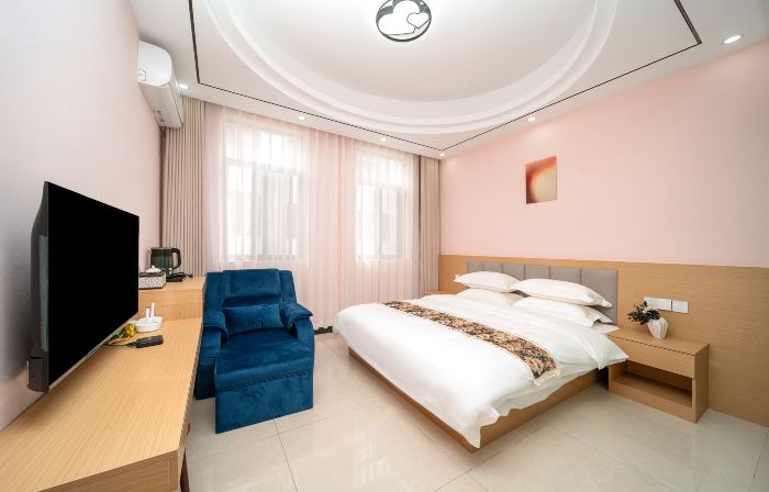 Boyue Hotel