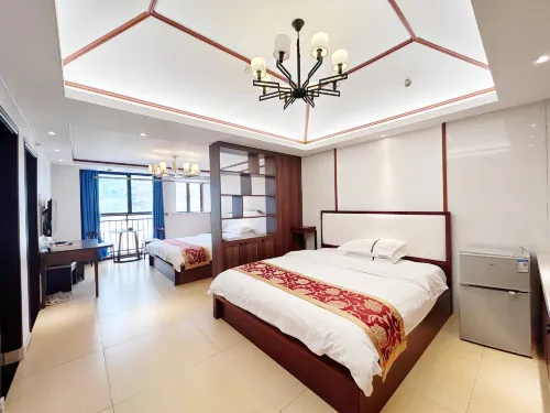 Bama Mijing Fudi Hotel (Changshou Village)