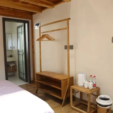 YiQin Homestay