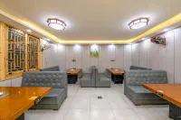 Shengdu Hotel - parcheggio