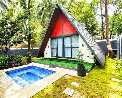 Oh - Bali Villa by Travent Mug Hotels in Ramanagara
