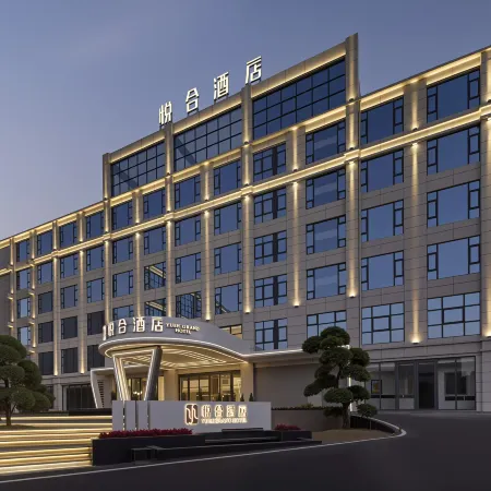 YUEH GRAND Hotel