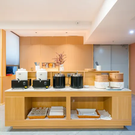 Wassim Hotel, Pingdingshan Heping Road Pedestrian Street