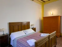 Casa del Noce Hotels in Lucignano