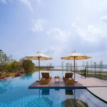 Huangpi Lianju · Lujiang Resort Hotel