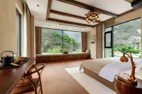 Yushi Resort