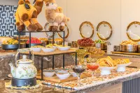 Starway Hotel (Urumqi Zhongyinggong Subway Station Medical University)