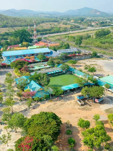 รูปภาพของแฝดสามการ์เด้นท์รีสอร์ท แสมสาร