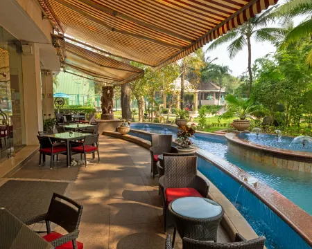 Lakeside Chalet, Mumbai - Marriott Executive Apartments