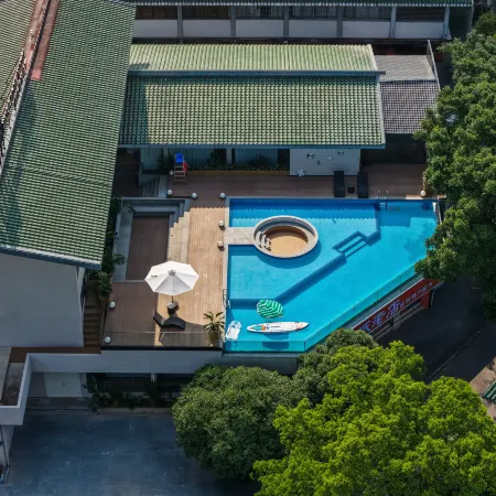 Ting Ran Yun Ju Hotel (Guilin Xiangshan Scenic Area & Two Rivers and Four Lakes Branch)