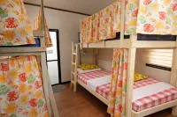 El Gordo's Seaside Adventure Lodge