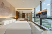 Guiyang Future Ark Rezen Hotel
