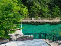 Floral · Lushan Yishan Yishu Homestay (Bilongtan Scenic Area)