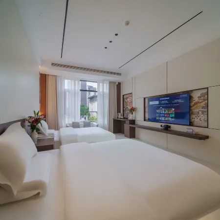 Yunqi Smart Hotel (Honghe Shiping Ancient City Confucian Temple) Отели в г. Шипин