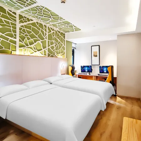 Jingfang E-Sports Hotel (Hangzhou Jiande Xin'an River)