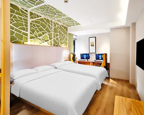 Jingfang E-Sports Hotel (Hangzhou Jiande Xin'an River) Hotels in Jiande