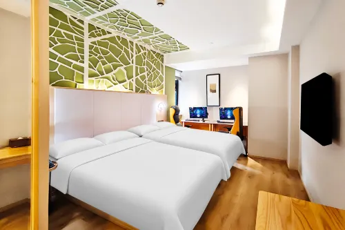 Jingfang E-Sports Hotel (Hangzhou Jiande Xin'an River)