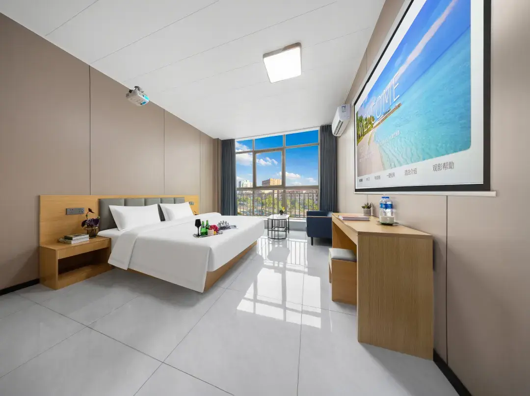 Yangjiang Poli Holiday Hotel - Yangjiang