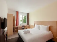 Ibis Moscow Centre Bakhrushina Hotels near Intercession Monastery