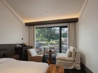 Jiuhua Mountain · Jingyue Serene (Roushen Baodian Branch) فنادق في تشينغيانغ