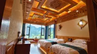 Zhuomu Lariz Homestay - sarapan