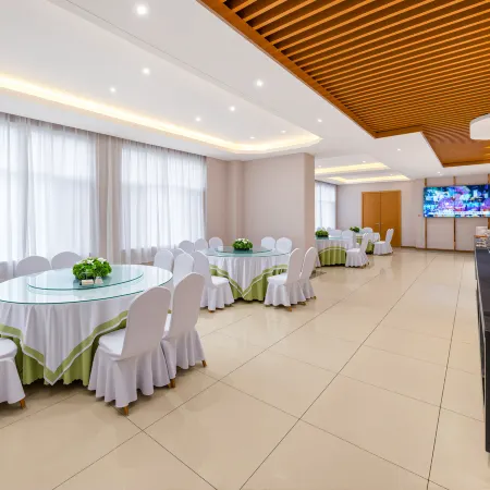 Lang Ting Wen Hua Hotel