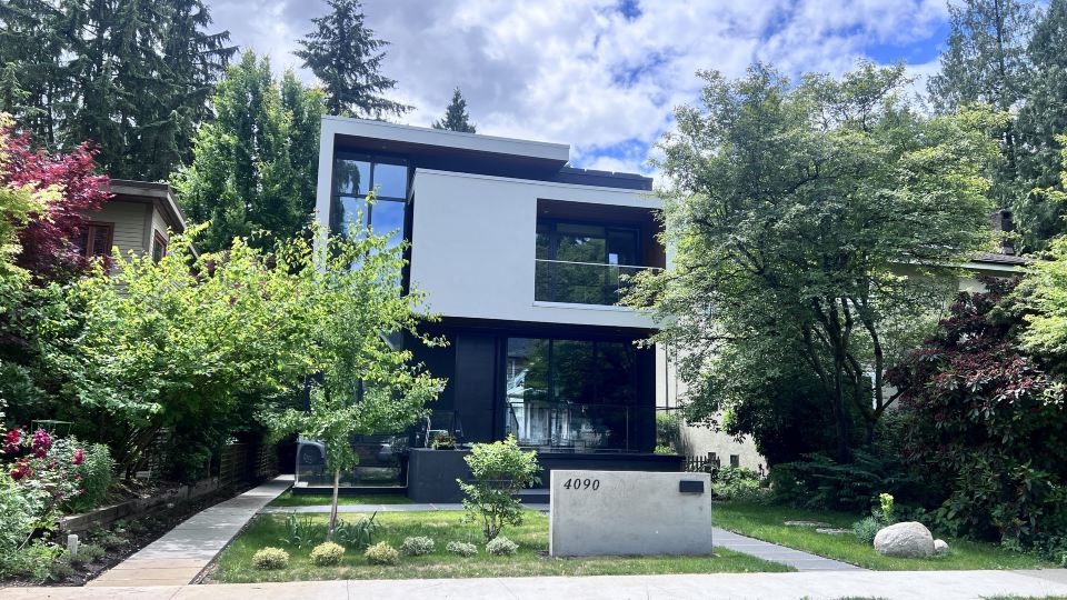 Modern house near UBC