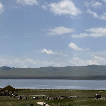 Gahai Lake Scenic Area Homestay