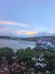 Dali Nanfeng Yiyu Seaview Hotel Santorini Hotels in Haidong Town/Ideal City
