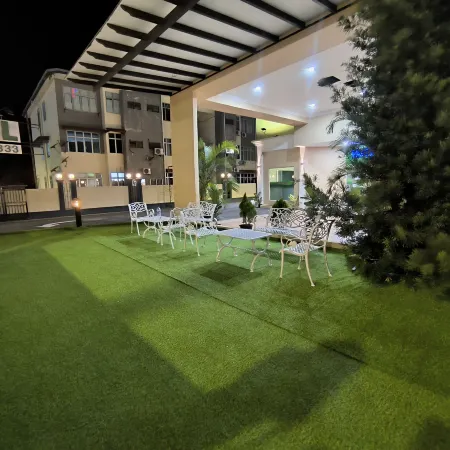 HOTEL SUNJOY9 @ BAHAU