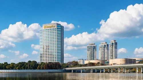 Shangri-La Hotel Yangzhou - parking