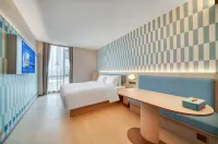 HanTing Hotel (Ningbo Yinzhou Jiangshan Wanda Plaza) - Dağ Manzaralı
