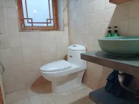 Yujian Chinese Inn (Zhaoxing Dong Village Scenic Area) Hotels in Liping