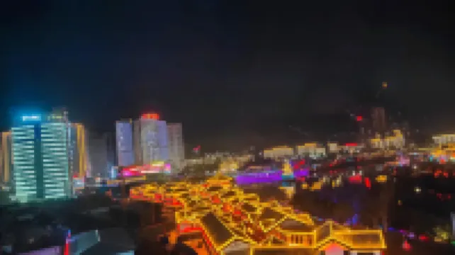 Tomato Hotel (Zhongnanmen Ancient City) Hotels near Dongshan Temple