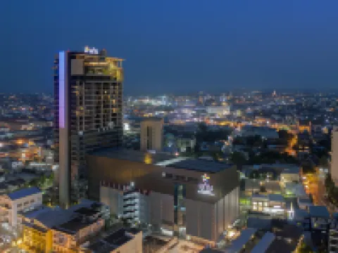 Ad Lib Hotel Khon Kaen Hotel di Khon Kaen