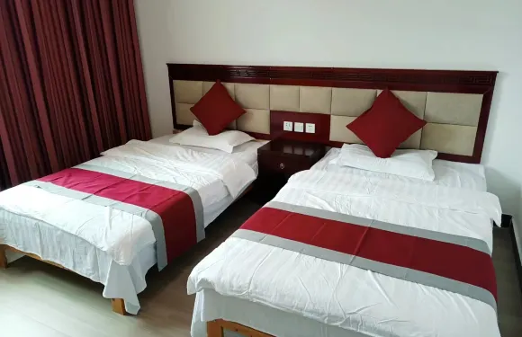 舒福居（瓦屋山鎮雅女湖店）