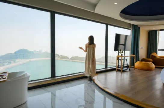 Jiangzuo Fenghuang Homestay (Yixing Tongguanshan Branch)