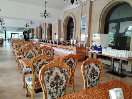 Sweet Sea Dreamer Holiday Hotel Отели рядом с достопримечательностью «Hai Lv Dao»