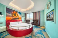 Vienna Classic Hotel (Wuhu Fantawild Phases Two, Three, and Four Jiuzi Ancient Town)