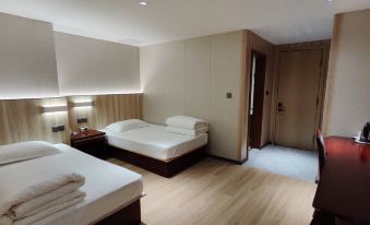 Kailu Hualv Shuijing Chain Hotel