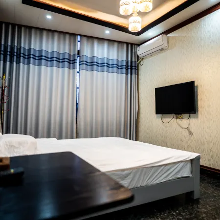 Qian Shunlai Hotel