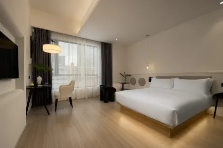 AnanasCamelia Anshe Kemili Hotel (Dongfeng Square Tuodong Gymnasium Subway Station)
