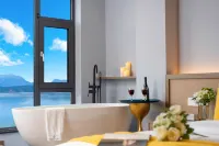 Luogu Lake Luoyin Wonderland Resort Hotel